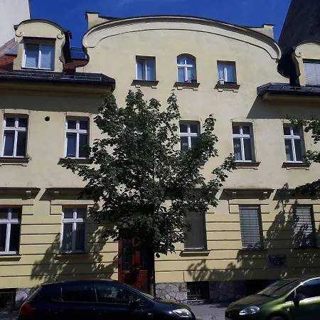 Gasthof Tabor - Rozmanova Street 2*